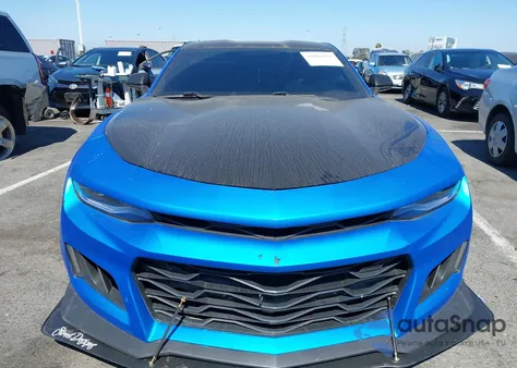 2017 Chevrolet Camaro 1Lt из США, поврежденный, VIN 1G1FB1RS1H0199885